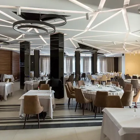 Ideo Lux Hotel