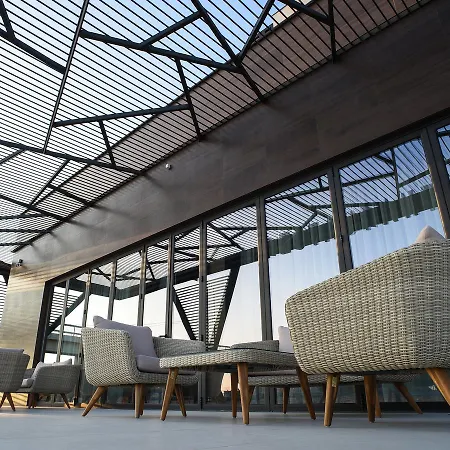 Hotel Ideo Lux 3*