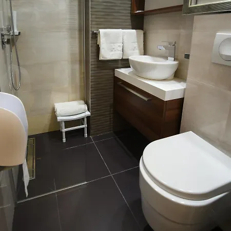 Ideo Lux
